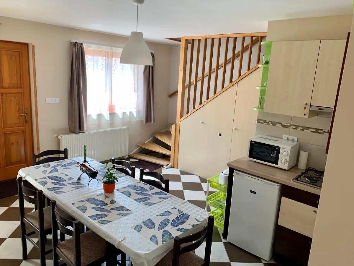 Guest house Hollo Vendeghaz Hotel Eger
